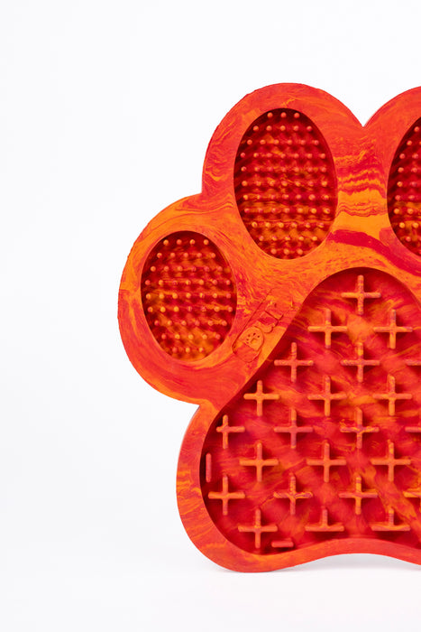 Blackberry Scent Dog Lick Mat Toy